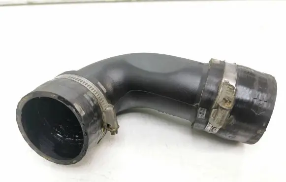 Volvo V70 Intercooler hose/pipe 31338572 Bt7ra
