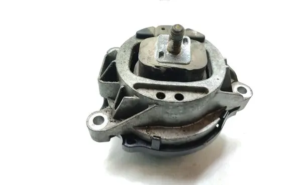 BMW X3 F25 Engine mount bracket 6785711
