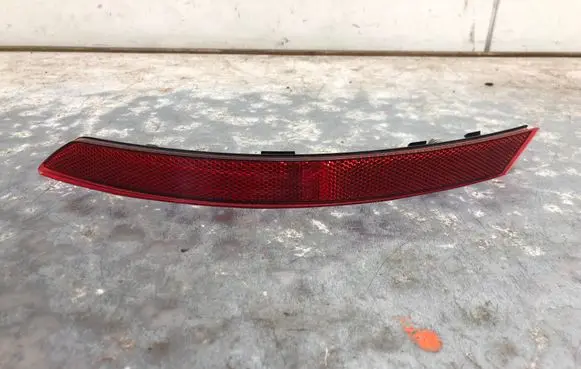 Audi A4 S4 B9 Rear tail light reflector 8W0945105D-BILI 8W0945105D