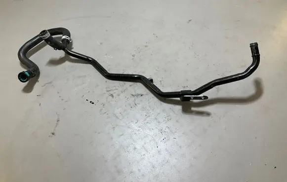Land Rover Range Rover Sport L494 Engine coolant pipe/hose CPLA8A589CB