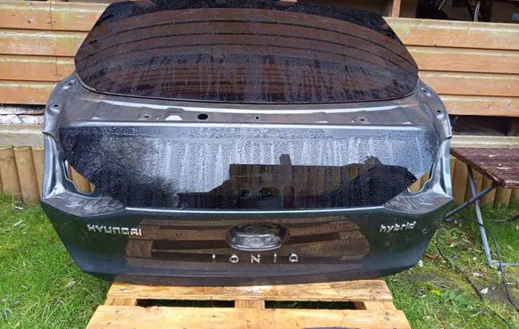 Tailgate/trunk/boot lid