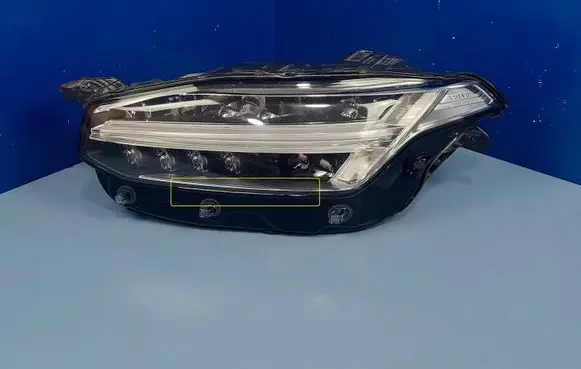 Volvo XC90 Headlight/headlamp 31655157 31655781 89914591