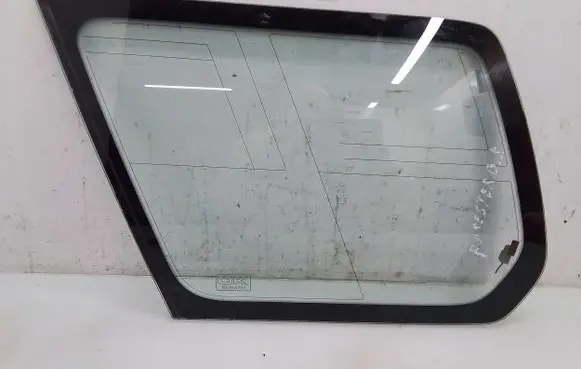 Subaru Forester SG Rear side window
