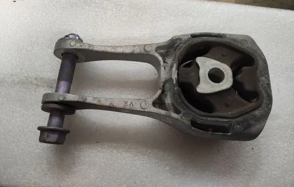 Toyota Corolla E210 E21 Gearbox mount 1236324030