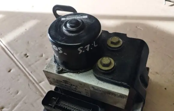Jeep Grand Cherokee (WK) ABS Pump 25020906522