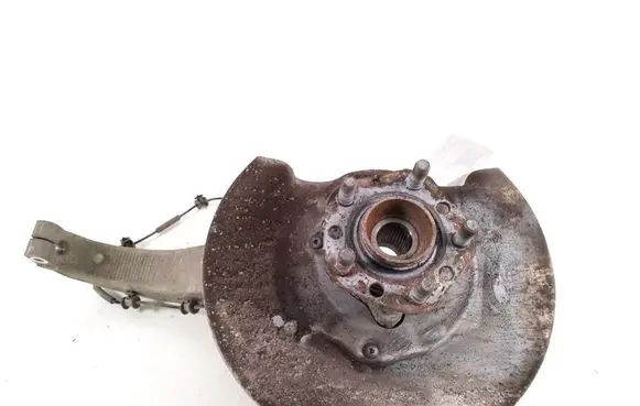 Tesla Model Y Front wheel hub 