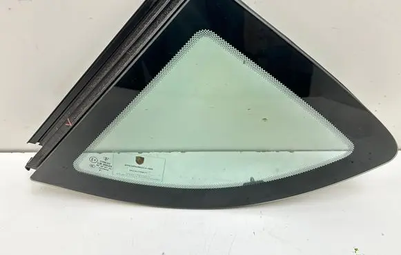 Porsche Cayman 987 Side middle window/glass 98754311102