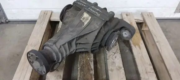 Volkswagen Touareg I Rear differential 0AB525015C