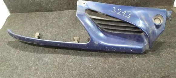 Renault Scenic I Front grill 7700834201