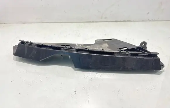 Volvo V70 Front bumper mounting bracket 30796388