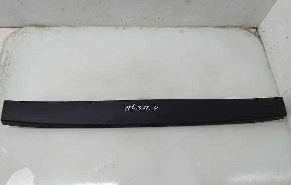 Peugeot 308 Other trunk/boot trim element 9681621877