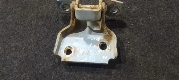 Suzuki Wagon R+ Front door upper hinge