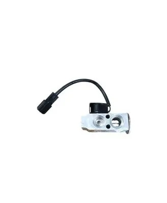 Tesla Model S Air conditioning (A/C) expansion valve 101954400B