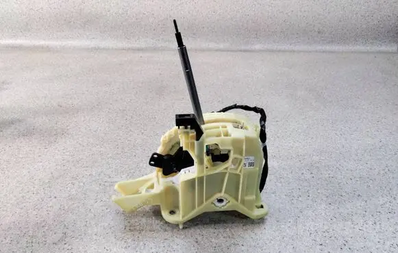 Mitsubishi Eclipse Cross Gear shifter/selector 2400A55550 2400A555