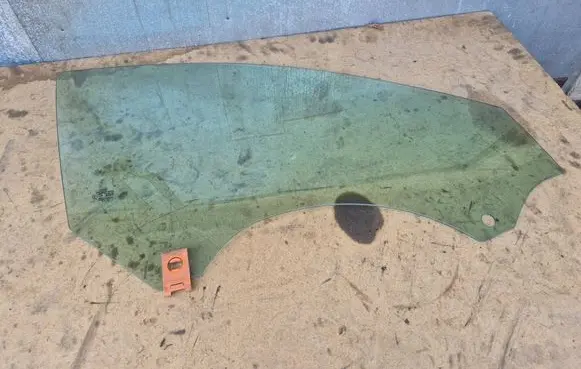 Audi A3 S3 8P Front door window glass four-door DOT27M24100AS2 E000232 43R001025
