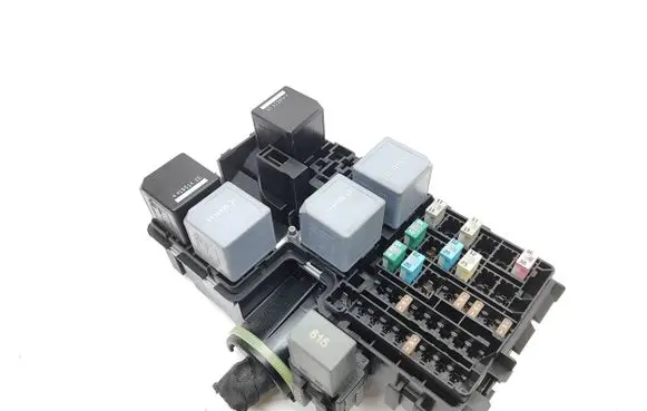 Volvo S90, V90 Fuse module 31384034
