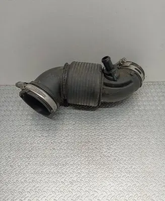 KIA Sportage Air intake hose/pipe 28130D3150 LSA137701
