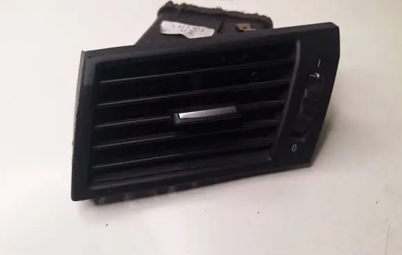BMW X3 E83 Dashboard side air vent grill/cover trim 3415973