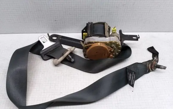 Nissan Almera Tino Front seatbelt 86884BU001 040745