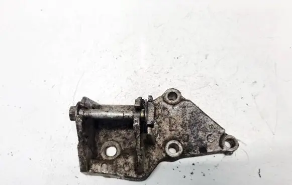 Citroen Xsara Picasso Engine mounting bracket 9630584280