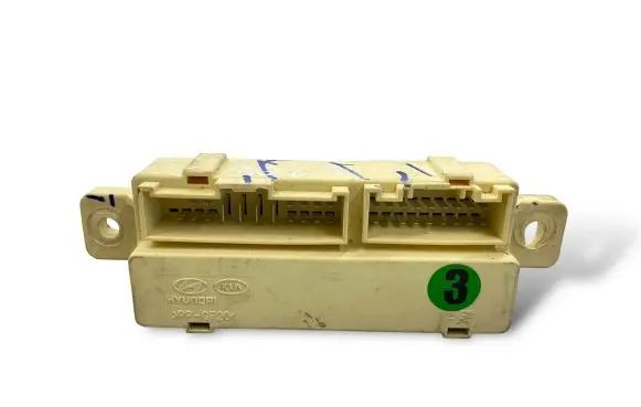 Hyundai i40 Door central lock control unit/module 919402H130 13351N AK61076