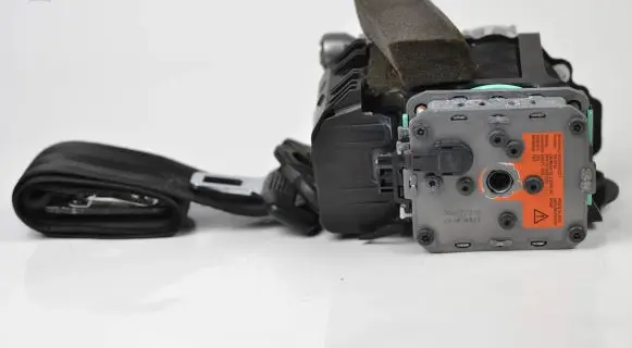 Audi A4 S4 B8 8K Front seatbelt 306226299G48 071AG9B2LA