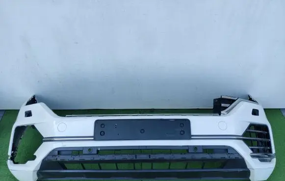 Volkswagen Golf VII Front bumper VwTouareg3III760