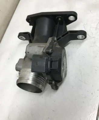 Ford Kuga I Throttle valve