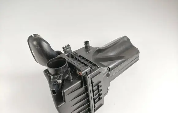 Ford Fiesta Air filter AV219600AA