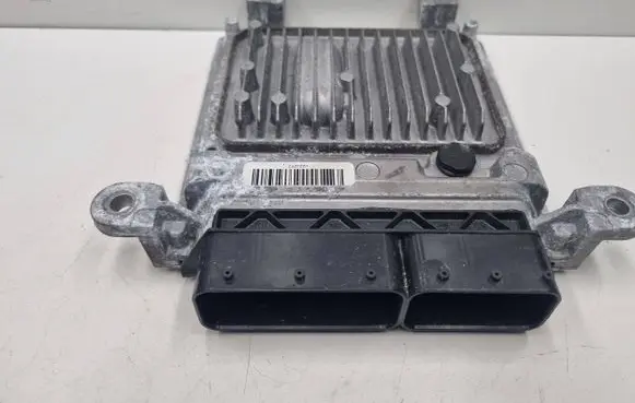 Mercedes-Benz E W212 Engine control unit/module A6519000503 6519000503