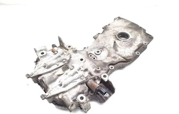 Nissan Pulsar Timing chain cover 135026985R