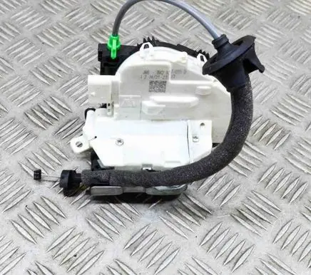 Audi A5 Coupe door lock (next to the handle) 8X2837015D
