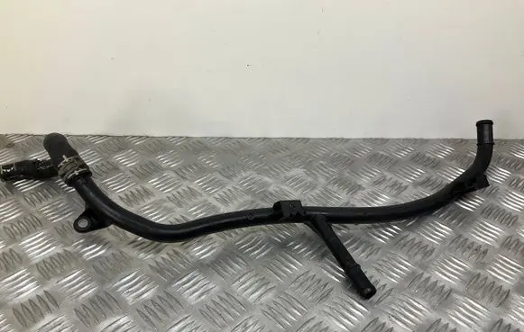 Volkswagen Golf VII Engine coolant pipe/hose 04E121070L 5Q0122109H