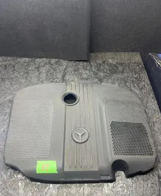 Mercedes-Benz E W212 Engine cover (trim) A6510101167 71503