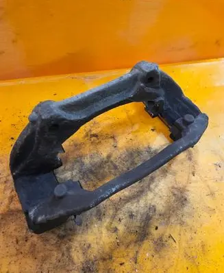 Mercedes-Benz E W211 Front Brake Caliper Pad/Carrier 
