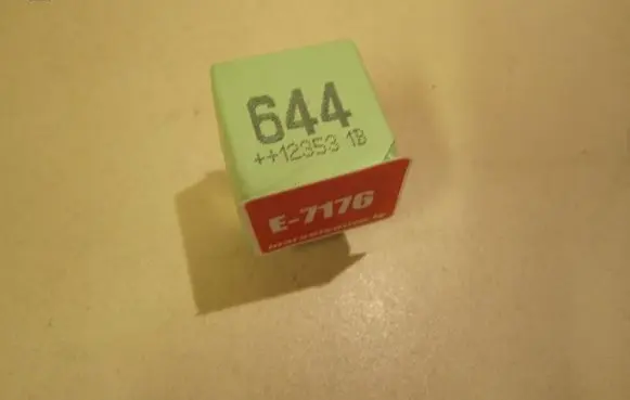Volkswagen Jetta VI Other relay 4H0951253