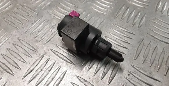 Audi A4 S4 B8 8K Brake pedal sensor switch 4F0945459B