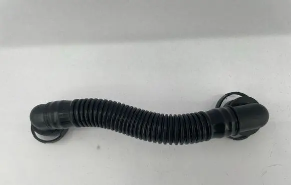 Audi Q5 SQ5 8R Breather/breather pipe/hose 059103221AJ