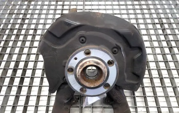 Seat Arona Front wheel hub spindle knuckle