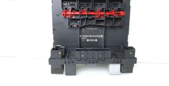 Volkswagen PASSAT B6 Comfort/convenience module 3C8937049D