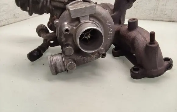 Volkswagen Golf IV Turbo 4542325