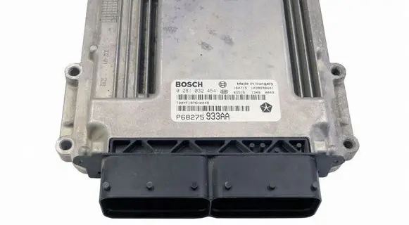 Chrysler Sebring (ST-22 - JR) Engine control unit/module P68275933AA