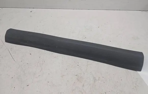 Front sill trim cover