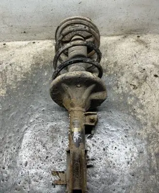 Hyundai Santa Fe Front shock absorber with coil spring