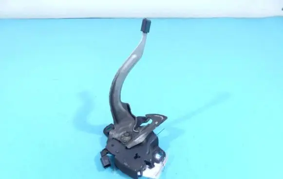 Honda HR-V Engine bonnet/hood lock/catch IMPRK1265781