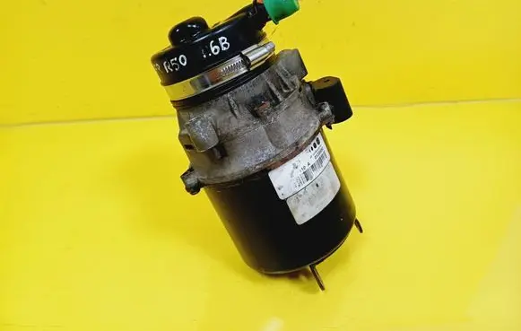 Mini One - Cooper R50 - 53 Power steering pump 7625062105 7625062105A