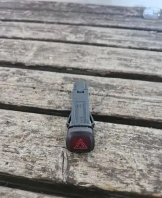 Volvo S80 Hazard light switch