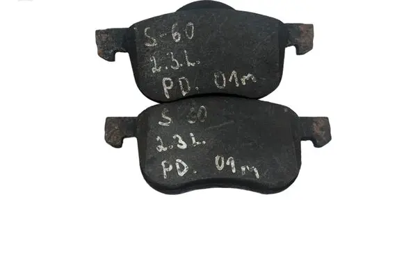 Volvo S60 Brake pads (front) 