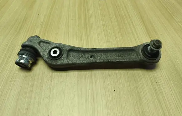 Audi A4 S4 B9 8W Front control arm 8Z0407155A