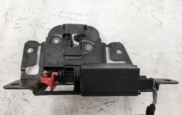BMW X3 E83 Tailgate/trunk/boot lock/catch/latch 51247057364